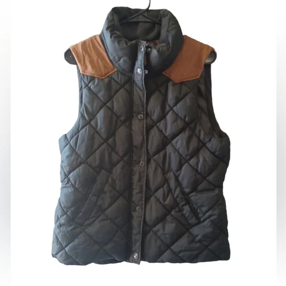 LOGG Puffer Vest - Picture 1 of 4